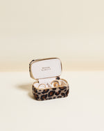 Minijoyero de viaje Marie de terciopelo con estampado de leopardo