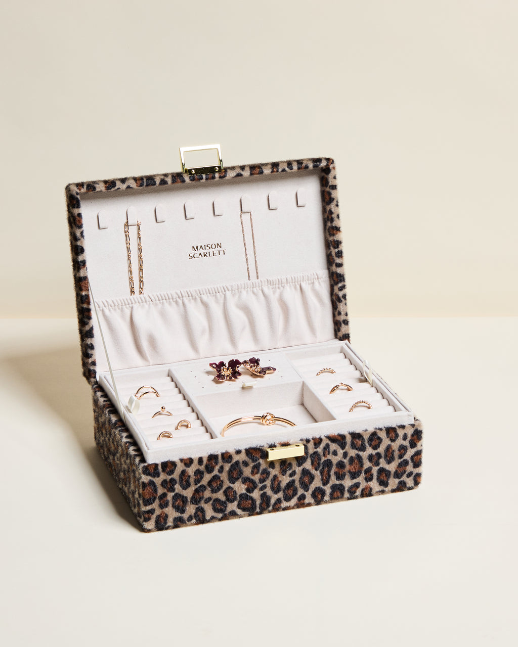 Joyero Louise de terciopelo con estampado de leopardo