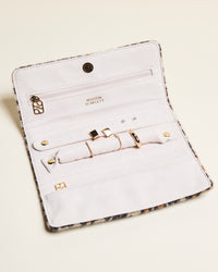 Estuche para joyas Catherine de terciopelo con estampado de leopardo